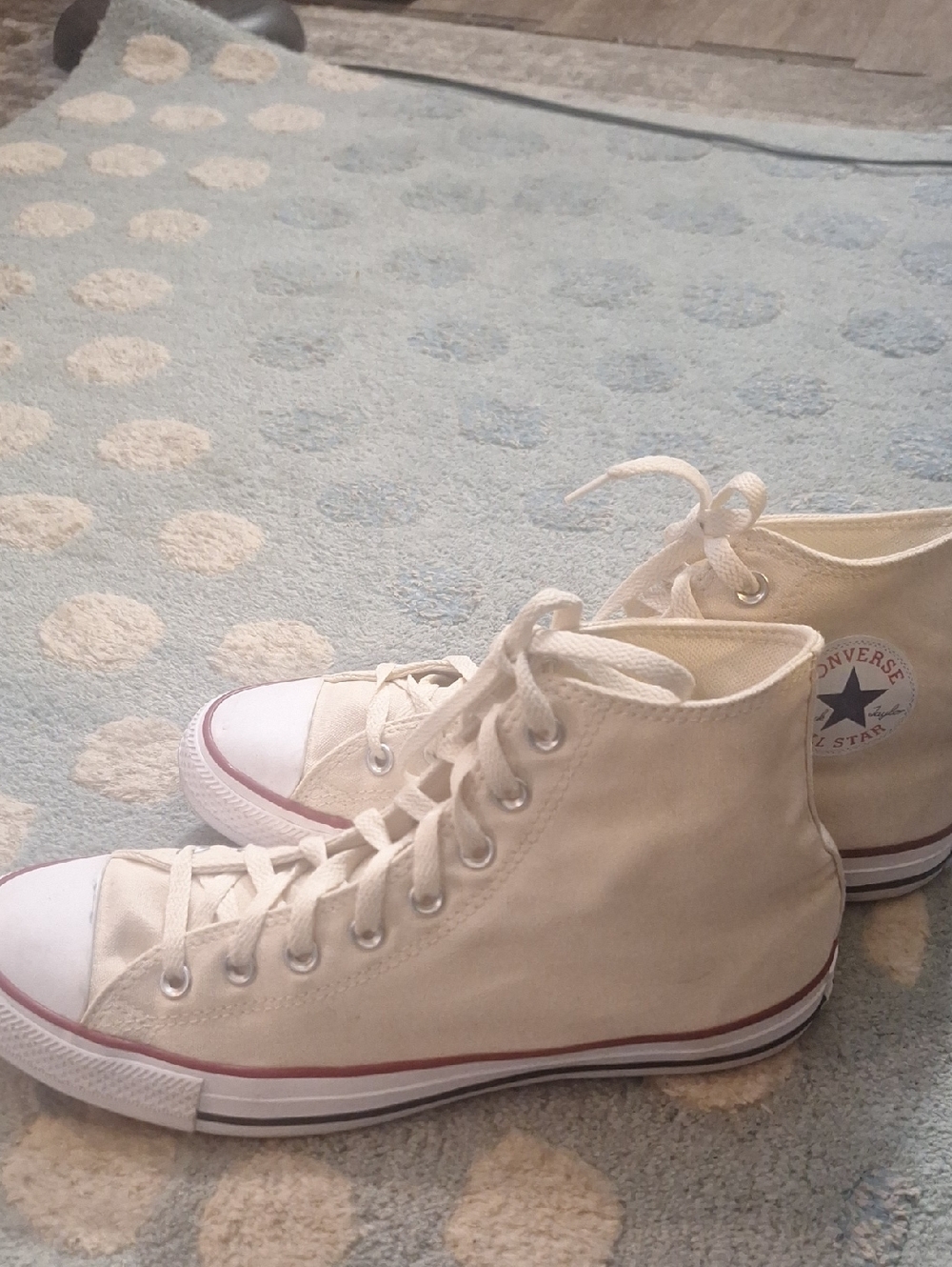 Converse All Stars High Tops Men's 9.5 Women's 11.5